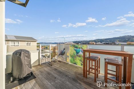 Photo of property in 6a Nelson Street, Petone, Lower Hutt, 5012