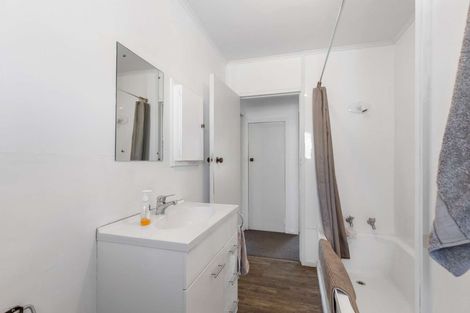 Photo of property in 26 Island View Road, Western Heights, Rotorua, 3015