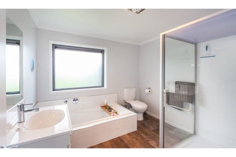 Photo of property in 8 Carteret Place, Aranui, Christchurch, 8061