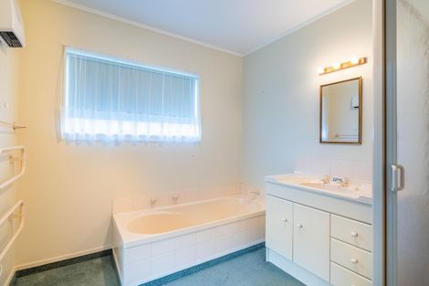 Photo of property in 81 Parata Street, Waikanae, 5036