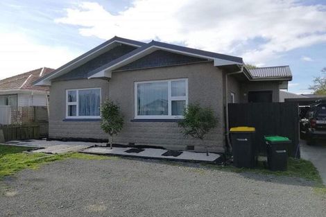 Photo of property in 8 Northcote Road, Northcote, Christchurch, 8052