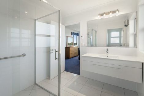 Photo of property in 38 Mayor View Terrace, Waihi Beach, 3611