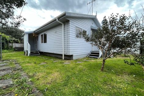 Photo of property in 34 Oxford Street, Fairfield, Hamilton, 3214