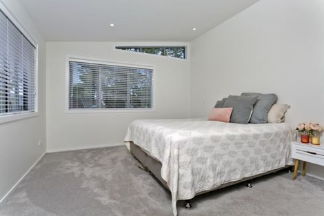 Photo of property in 63 Sycamore Drive, Sunnynook, Auckland, 0620