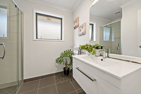 Photo of property in 38 Koropupu Street, Pukekohe, 2120