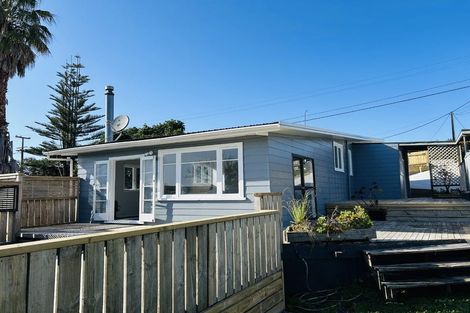 Photo of property in 95 Hurndall Street East, Maungaturoto, 0520