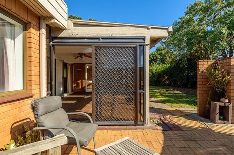 Photo of property in 37 Waitui Grove, Mount Maunganui, 3116