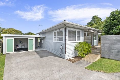 Photo of property in 1/24a Wolsley Avenue, Milford, Auckland, 0620