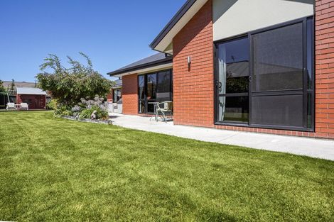 Photo of property in 56 Oakwood Drive, Rangiora, 7400