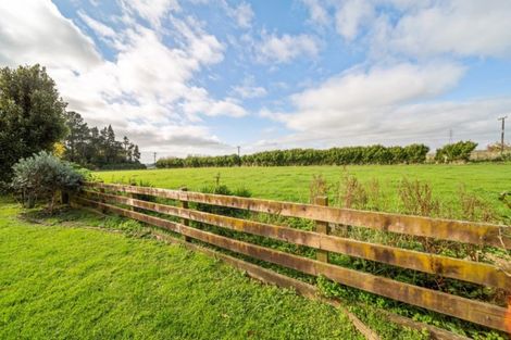 Photo of property in 554 Mountain Road, Lepperton, New Plymouth, 4373