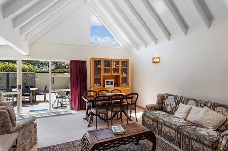 Photo of property in 43 Ngarara Road, Waikanae, 5036