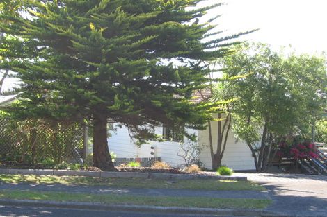 Photo of property in 12 Squirrel Lane, Browns Bay, Auckland, 0630
