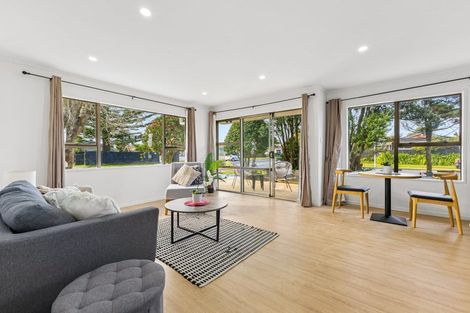 Photo of property in 1/22 Gibbons Road, Weymouth, Auckland, 2103