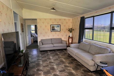 Photo of property in 4 Coleman Avenue, Waverley, 4591