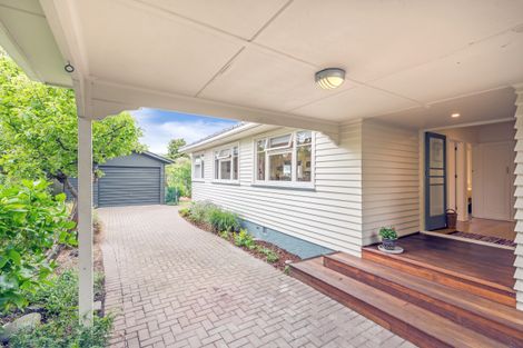 Photo of property in 116 Riverlaw Terrace, Saint Martins, Christchurch, 8022