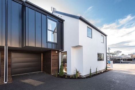 Photo of property in 1/27 Springfield Road, St Albans, Christchurch, 8014