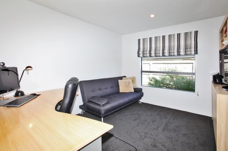 Photo of property in 5 Constance Place, Aidanfield, Christchurch, 8025