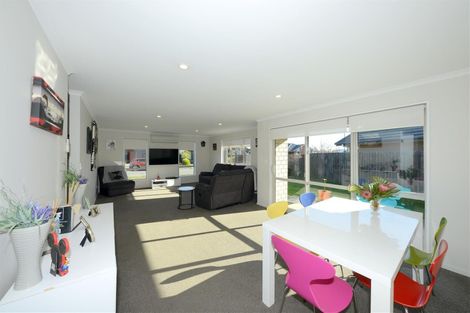 Photo of property in 38 Te Whenu Crescent, Marshland, Christchurch, 8083