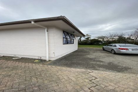 Photo of property in 3 Fairfield Road, Levin, 5510