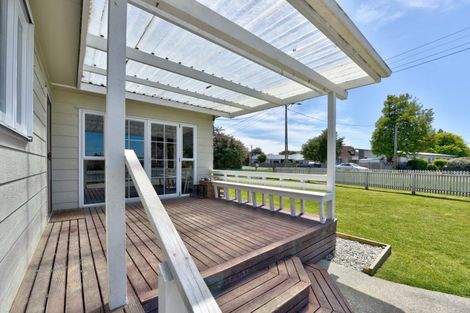 Photo of property in 58 Hunter Street, Edendale, 9825