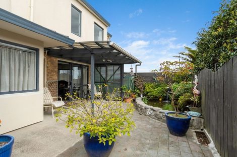 Photo of property in 25 Village Park Drive, Welcome Bay, Tauranga, 3112