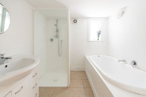 Photo of property in 36 Aro Street, Aro Valley, Wellington, 6021