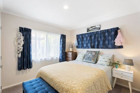 Photo of property in 52 Wattle Farm Road, Wattle Downs, Auckland, 2103