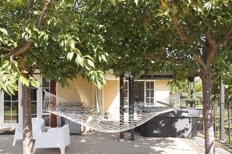 Photo of property in 15 Ormandy Court, Amberley, 7410