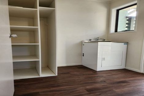 Photo of property in 87 Solar Road, Glen Eden, Auckland, 0602