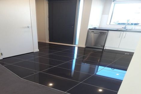 Photo of property in 9/2 Stone Street, Miramar, Wellington, 6022