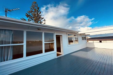 Photo of property in 29 Sycamore Drive, Sunnynook, Auckland, 0620