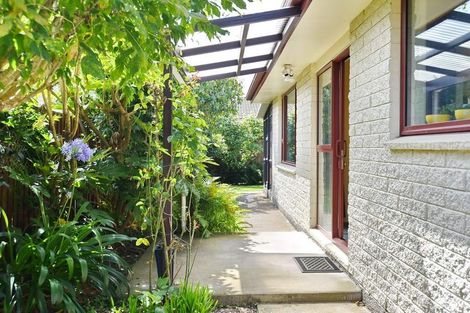 Photo of property in 2/57 Reynolds Avenue, Bishopdale, Christchurch, 8053