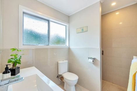 Photo of property in 111 Monarch Avenue, Hillcrest, Auckland, 0627