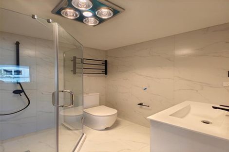 Photo of property in 13/13 Grove Lane, Pakuranga, Auckland, 2010