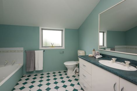 Photo of property in 4/86 Springfield Road, St Albans, Christchurch, 8014