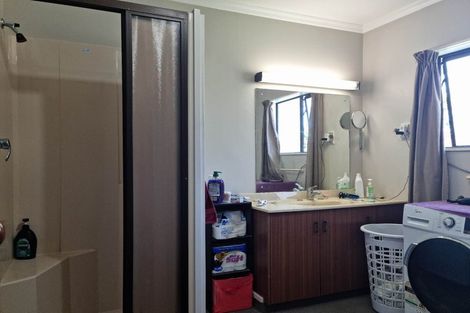 Photo of property in 7/2 Broadway, Waitara, 4320