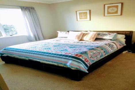 Photo of property in 9 Brechin Place, Wattle Downs, Auckland, 2103