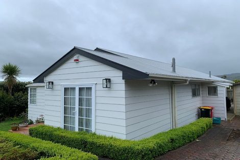 Photo of property in 27 Abilene Crescent, Churton Park, Wellington, 6037