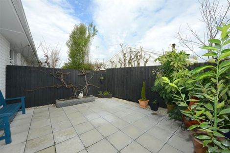 Photo of property in 1/293 Waimairi Road, Ilam, Christchurch, 8041