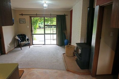 Photo of property in 685 Queens Drive, Waikiwi, Invercargill, 9810