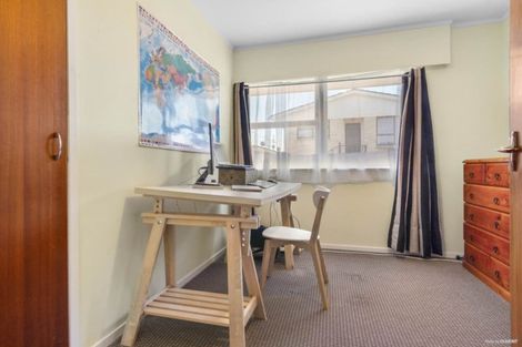 Photo of property in 2/3 Parker Avenue, New Lynn, Auckland, 0600