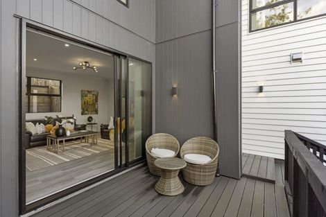 Photo of property in 13c Griffen Park Road, Mount Roskill, Auckland, 1041