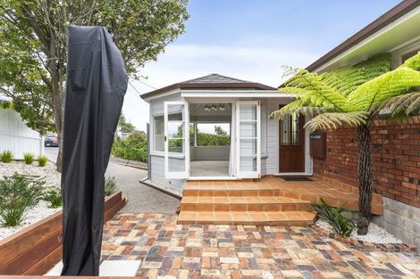 Photo of property in 1/42 Kawerau Avenue, Devonport, Auckland, 0624