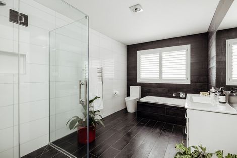 Photo of property in 78 Ranginui Road, Welcome Bay, Tauranga, 3175