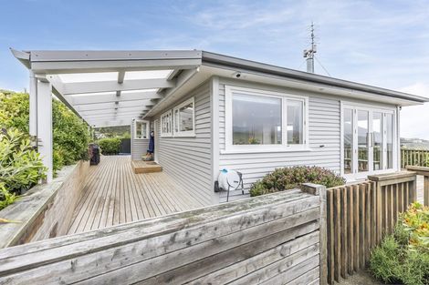 Photo of property in 23 Hudson Street, Island Bay, Wellington, 6023