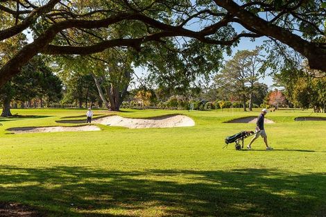 Photo of property in 60 Manarini Road, Westgate, Auckland, 0614