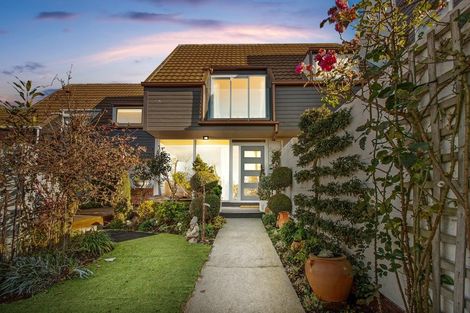 Photo of property in 3/2 Cross Street, Marchwiel, Timaru, 7910