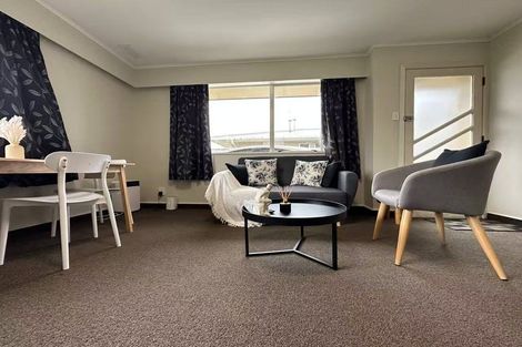 Photo of property in 5 Ada Street, Hokowhitu, Palmerston North, 4410