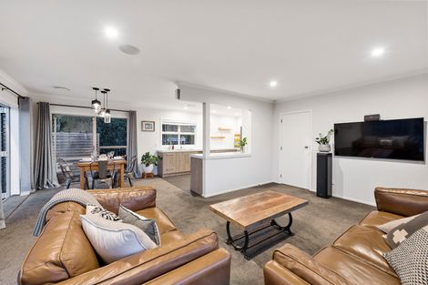 Photo of property in 36 Acacia Crescent, Glenview, Hamilton, 3206