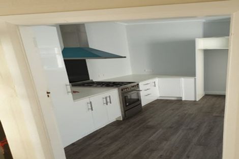 Photo of property in 76 Tinakori Road, Thorndon, Wellington, 6011